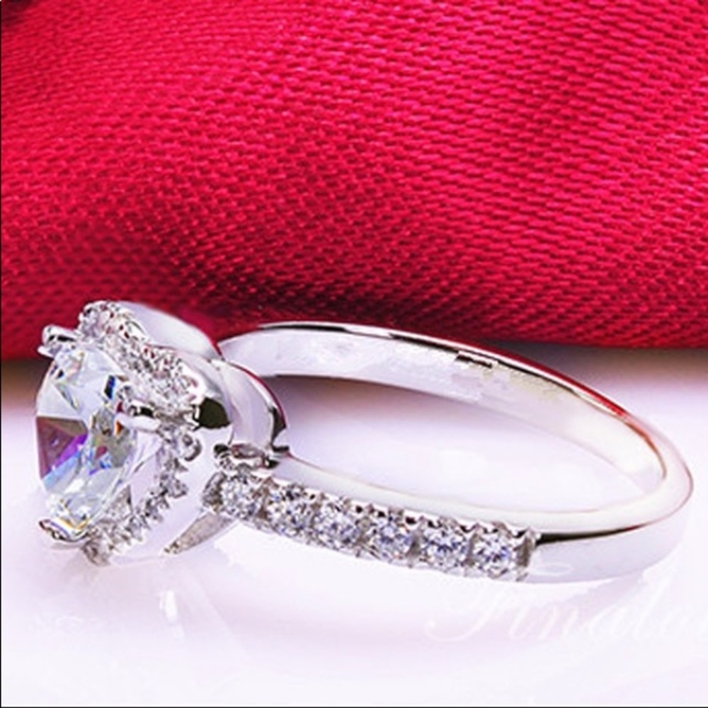 1 NT SALE! ❣️Perfect Sterling Heart White Sapphire - Picture 3 of 8